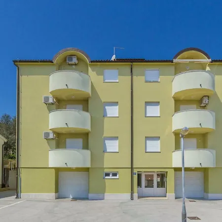 Casaverde Appartement Premantura